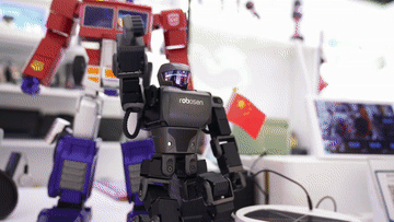 九游娱乐平台:“玩”出更多花样——“六一”礼物里的消费新趋势(图5)