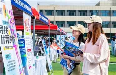 九游娱乐网站:提质增量上“新”这一“稳”持续加力(图2)